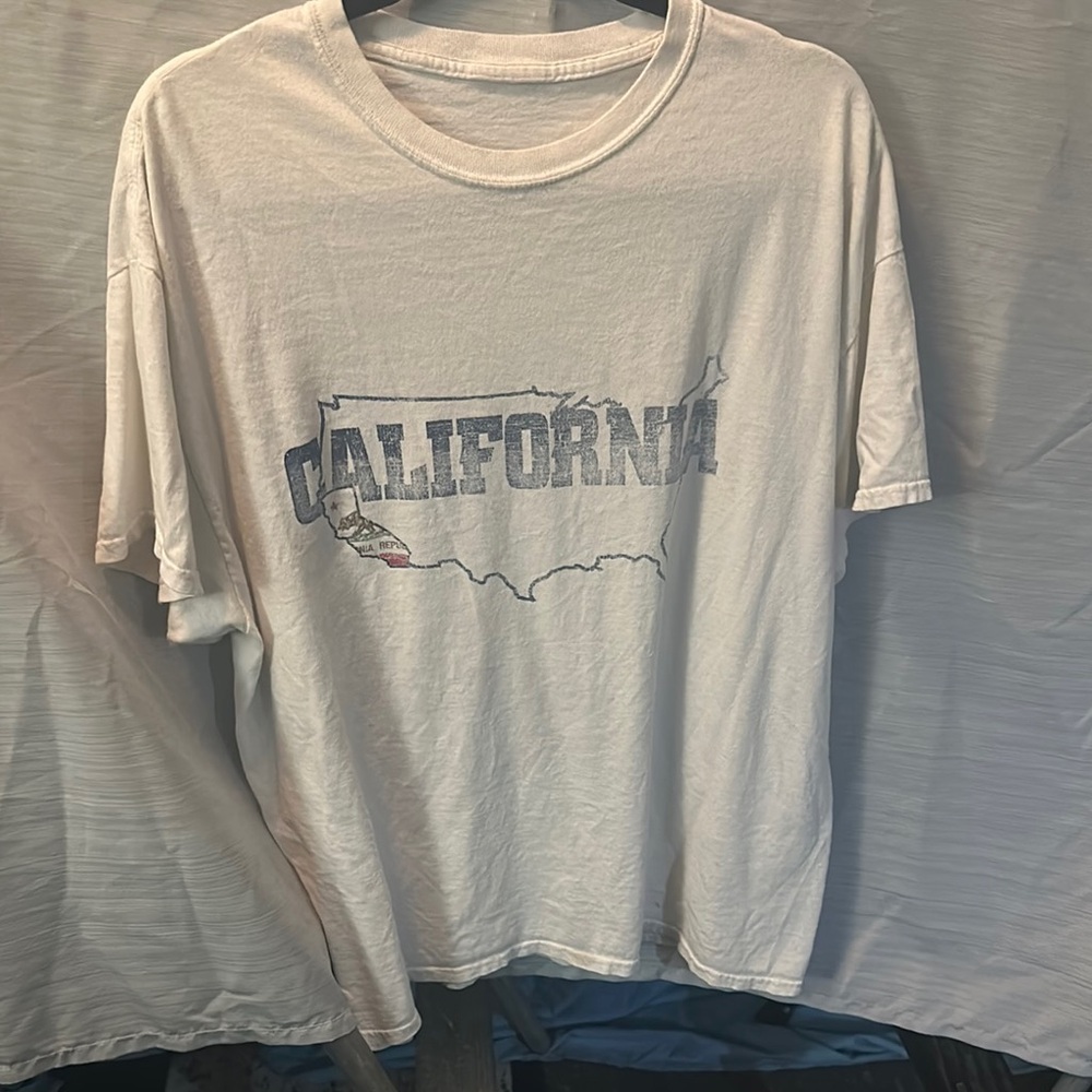 White California Graphic T-Shirt